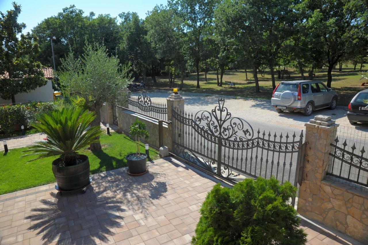 Casa Leona Apartment